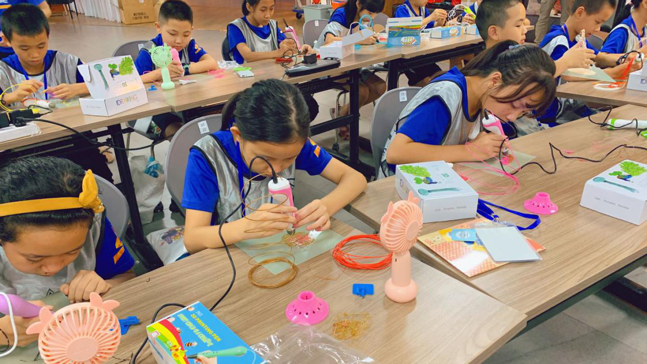 寓學于樂中成為一名小設計師，國潮崛起——青少年國潮設計快閃學堂正式結營~