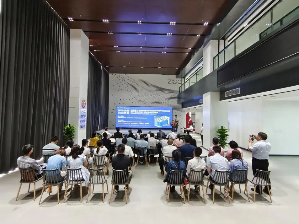 河南理工大學(xué)科技園黨支部獲得“焦作市先進(jìn)基層黨組織”榮譽(yù)稱號(hào)