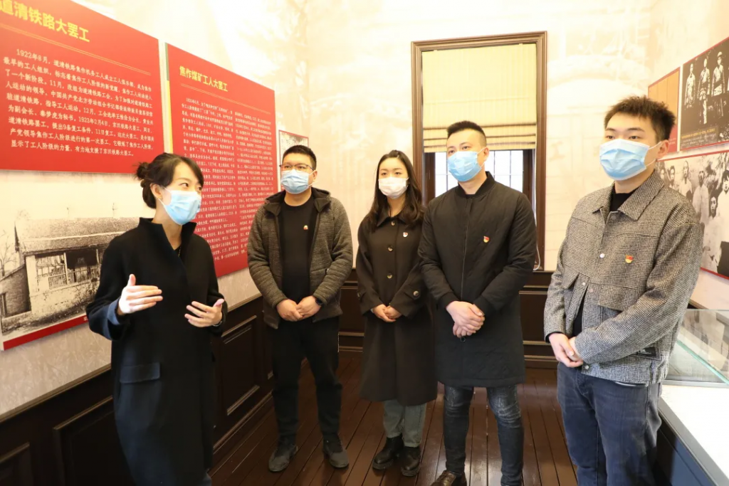 河南理工大學(xué)科技園黨支部獲得“焦作市先進(jìn)基層黨組織”榮譽(yù)稱號(hào)