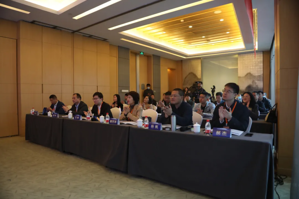 中原工業(yè)設(shè)計城受邀參加2021年北京-南陽技術(shù)開發(fā)與科技交流合作創(chuàng)新項目路演對接會