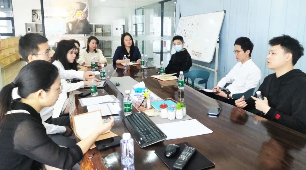 資深法律顧問團隊走進設計城，為企業高質量發展保駕護航！