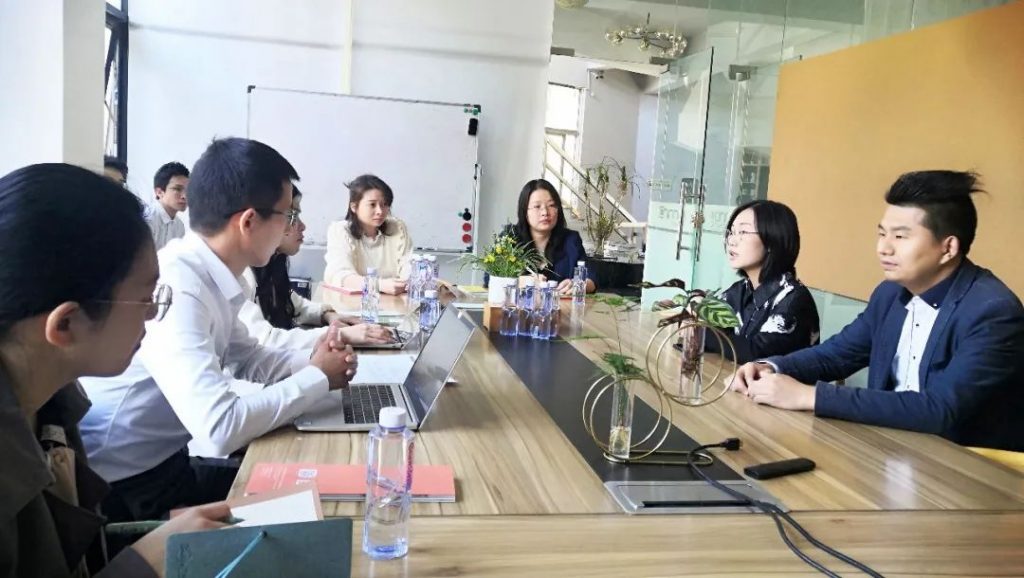 資深法律顧問團隊走進設計城，為企業高質量發展保駕護航！
